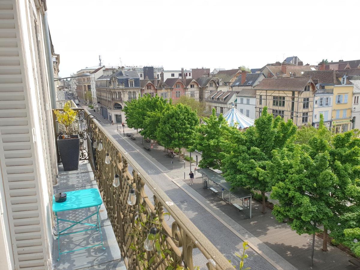 Le Coeur De Troyes - Appartement & Studio Ngoại thất bức ảnh