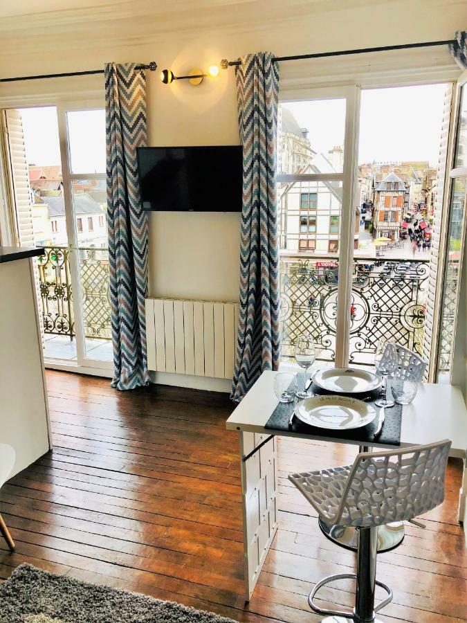 Le Coeur De Troyes - Appartement & Studio Ngoại thất bức ảnh